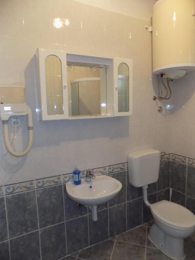 Apartment Strbic Плоче Екстериор снимка