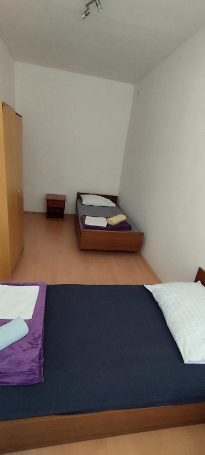 Apartment Strbic Плоче Екстериор снимка